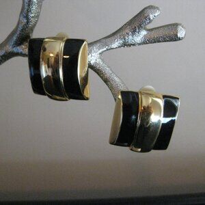 Vintage Joan Rivers Chunky Gold-tone Black Enamel Square Clip 0n Earrings